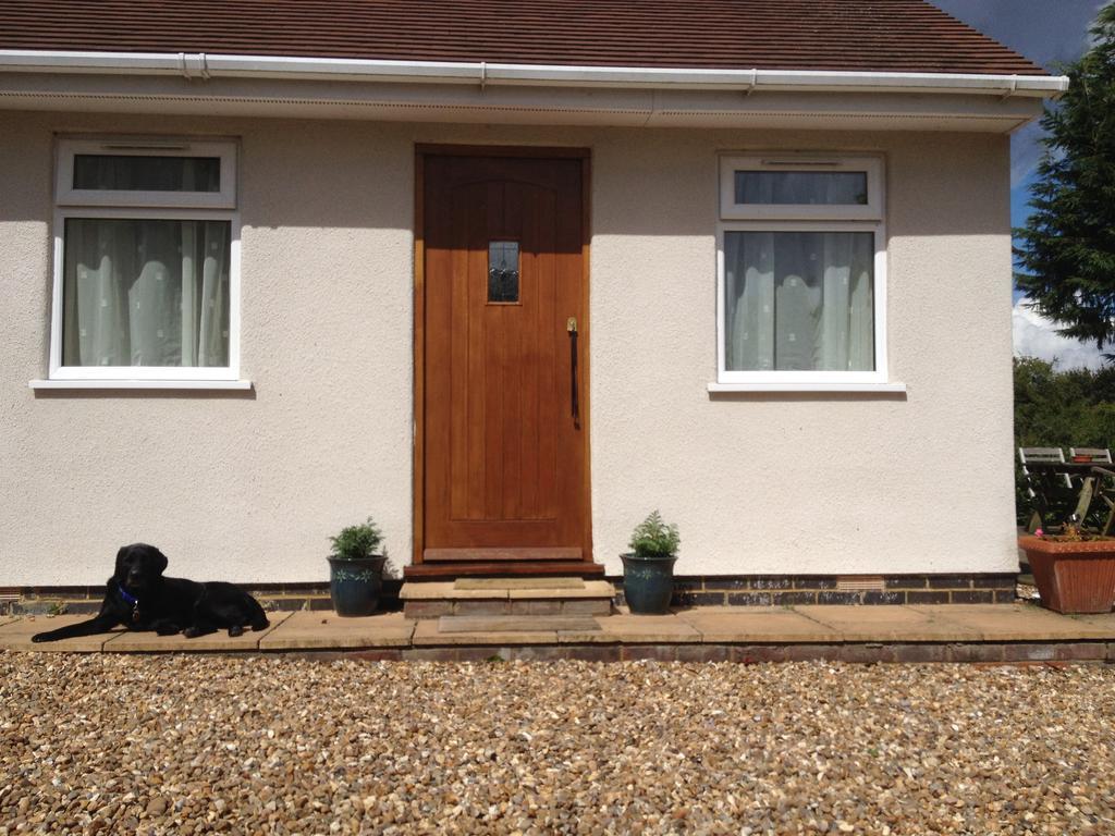 Winslow The Stables B&B @ Pear Tree Cottage المظهر الخارجي الصورة