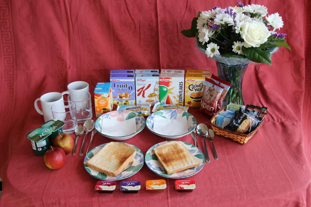 Winslow The Stables B&B @ Pear Tree Cottage المظهر الخارجي الصورة