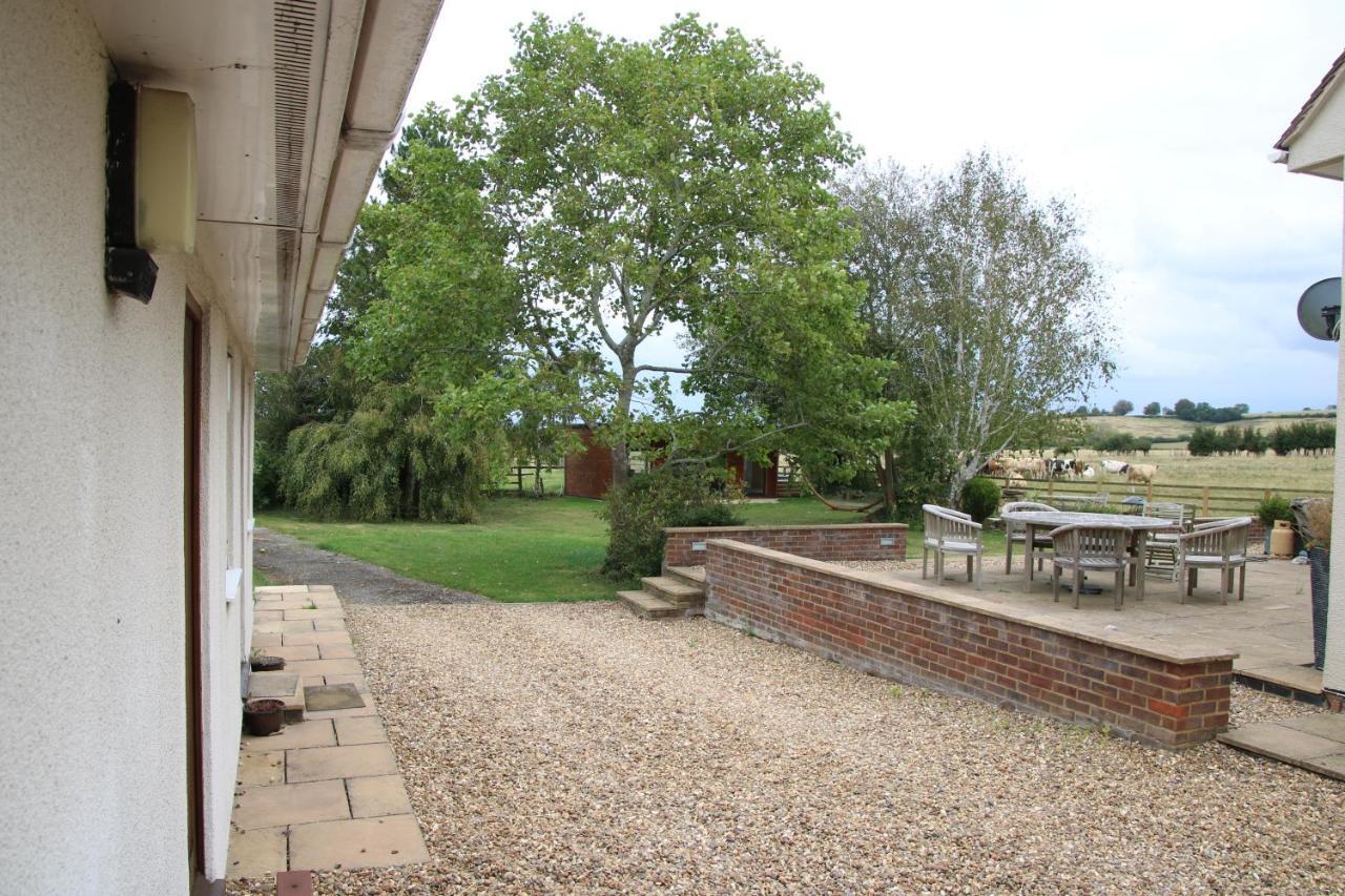 Winslow The Stables B&B @ Pear Tree Cottage المظهر الخارجي الصورة